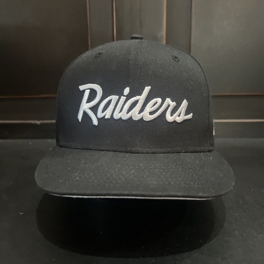 New Era 9Fifty Oakland Raiders Black Script SnapBack Hat LA Black Silver